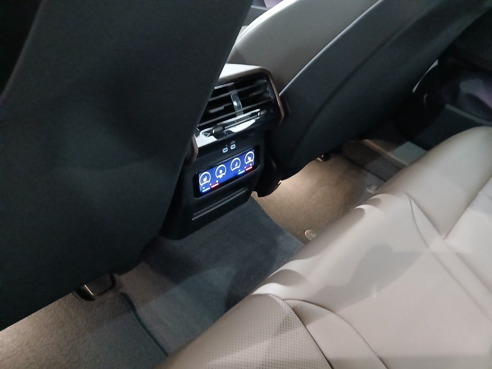 BMW i5 eDrive40 Touring Fully Charged 5d