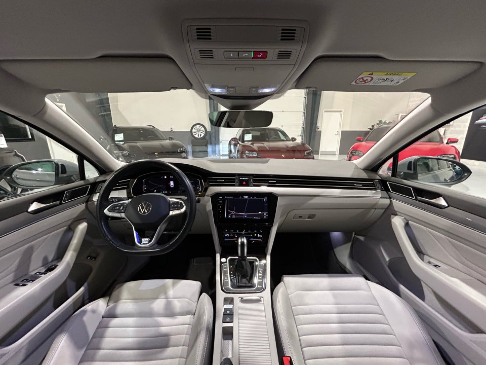 VW Passat 1,4 GTE High Variant DSG 5d
