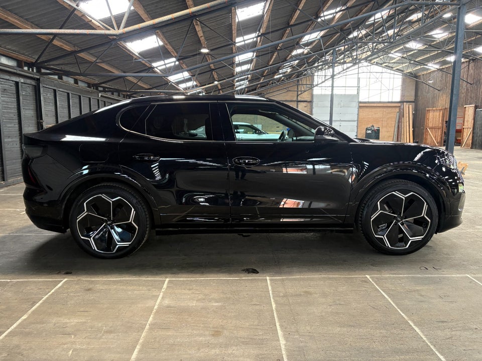 Ford Capri 77 Premium Extended Range 5d