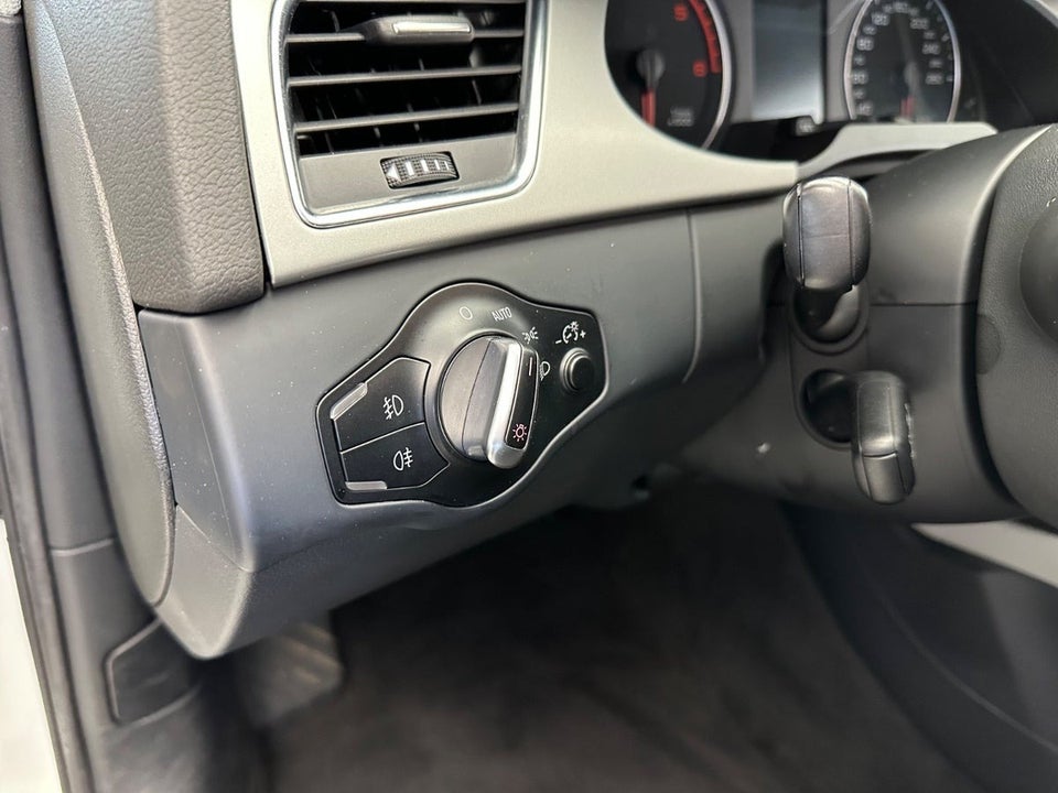 Audi A4 2,0 TDi 136 Avant 5d