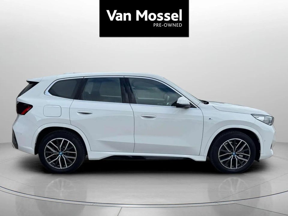 BMW iX1 eDrive20 M-Sport 5d