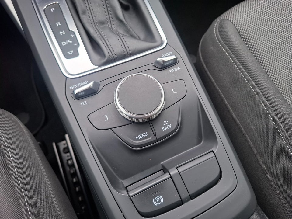 Audi Q2 1,6 TDi 116 Sport S-tr. 5d