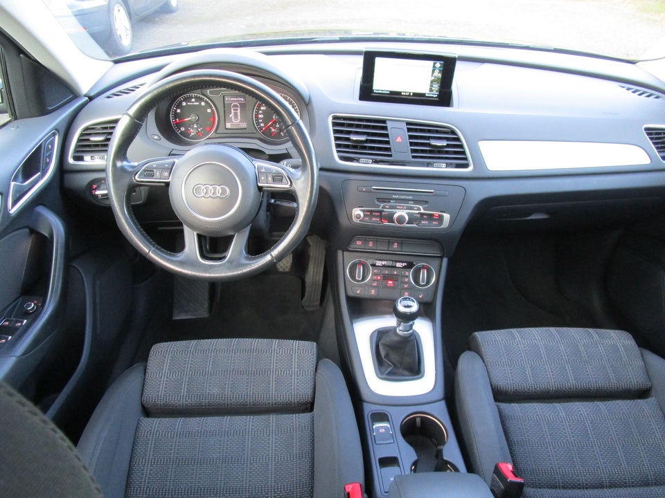 Audi Q3 1,4 TFSi 150 Sport 5d