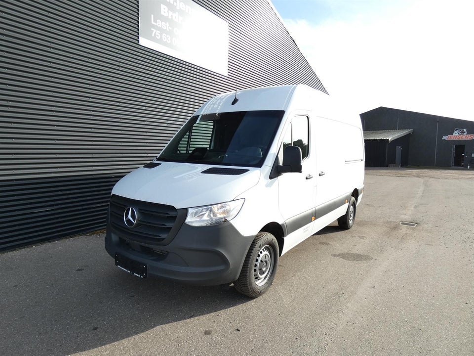 Mercedes Sprinter 317 2,0 CDi A2 Kassevogn PRO aut. RWD