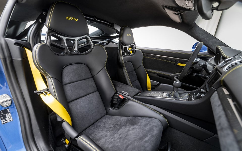 Porsche Cayman GT4 3,8  2d