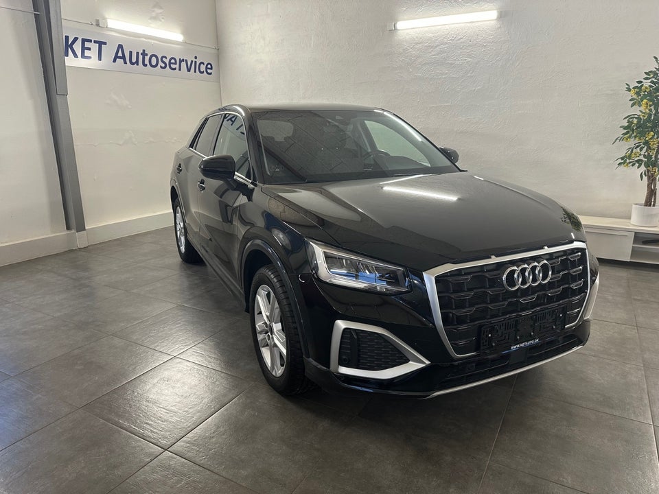 Audi Q2 35 TFSi Prestige S-tr. 5d