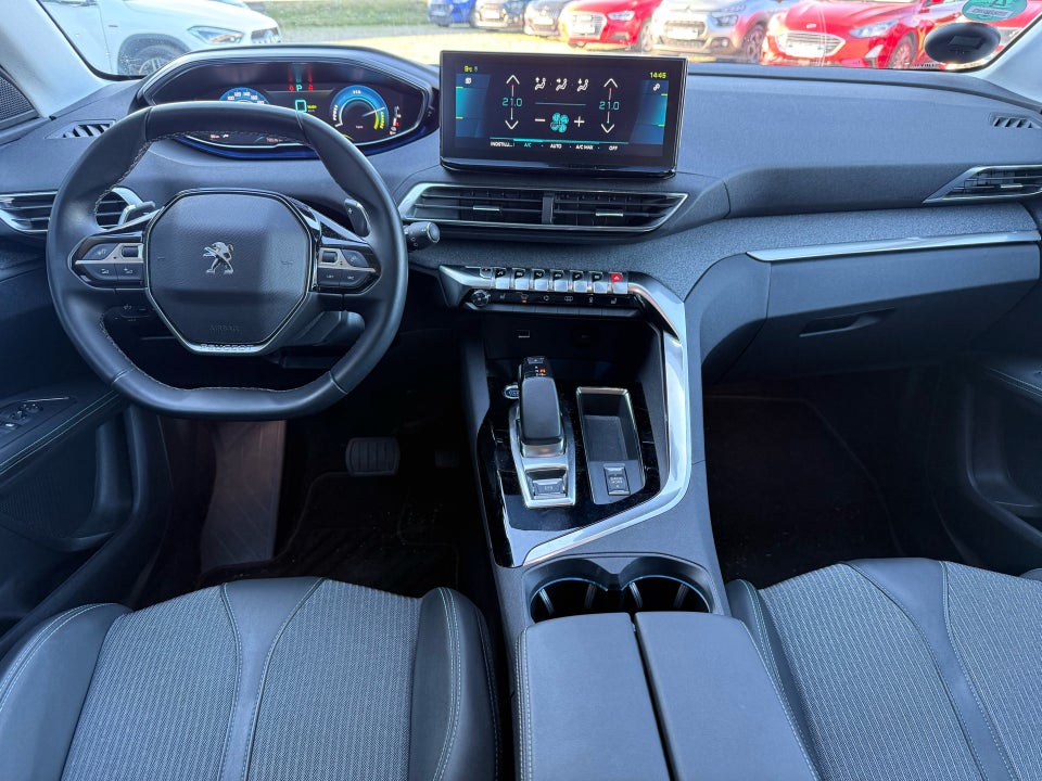 Peugeot 3008 1,6 Hybrid Allure Pack EAT8 5d