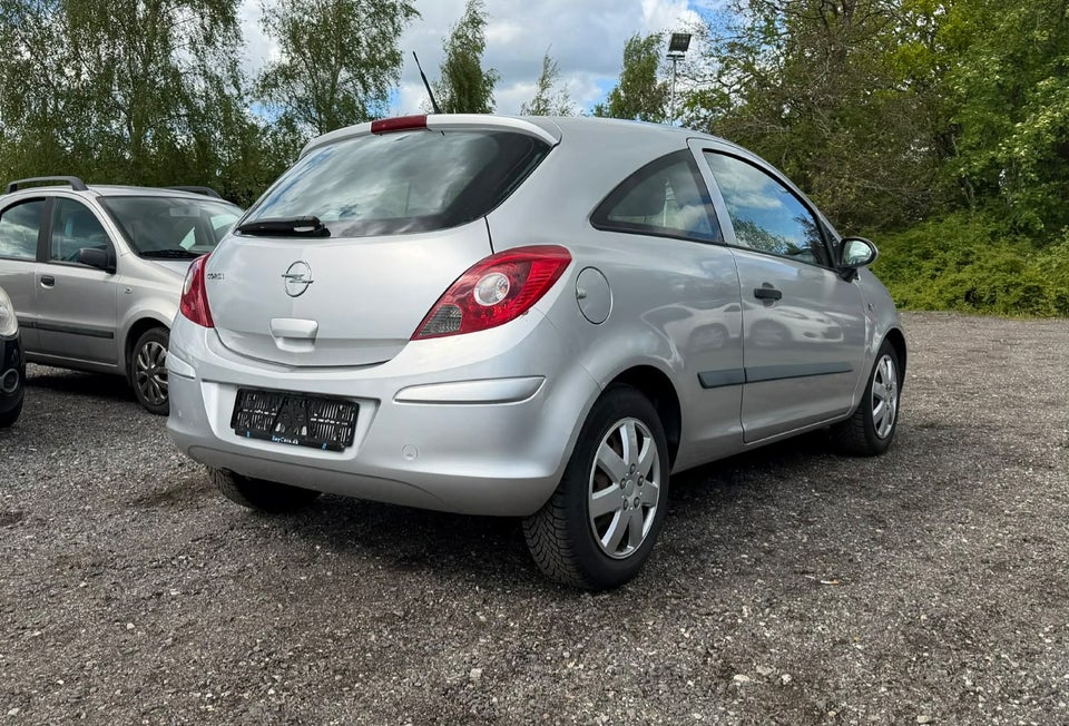 Opel Corsa 1,0 12V Enjoy 3d