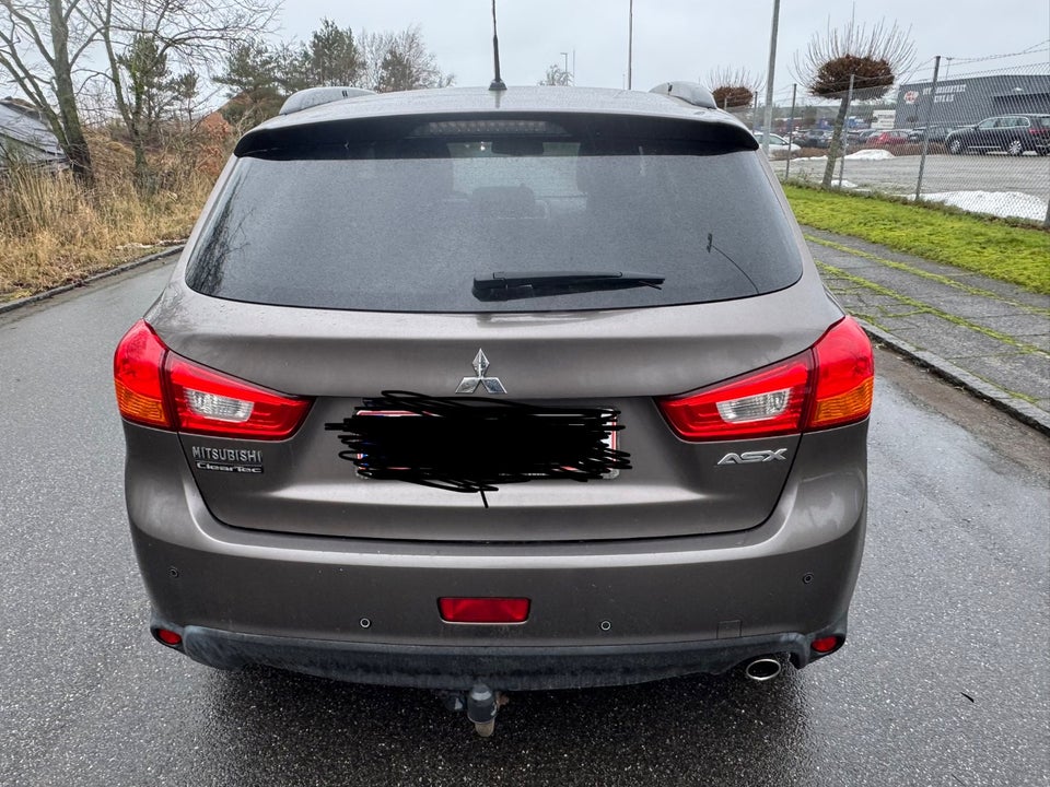 Mitsubishi ASX 1,6 Intense 5d