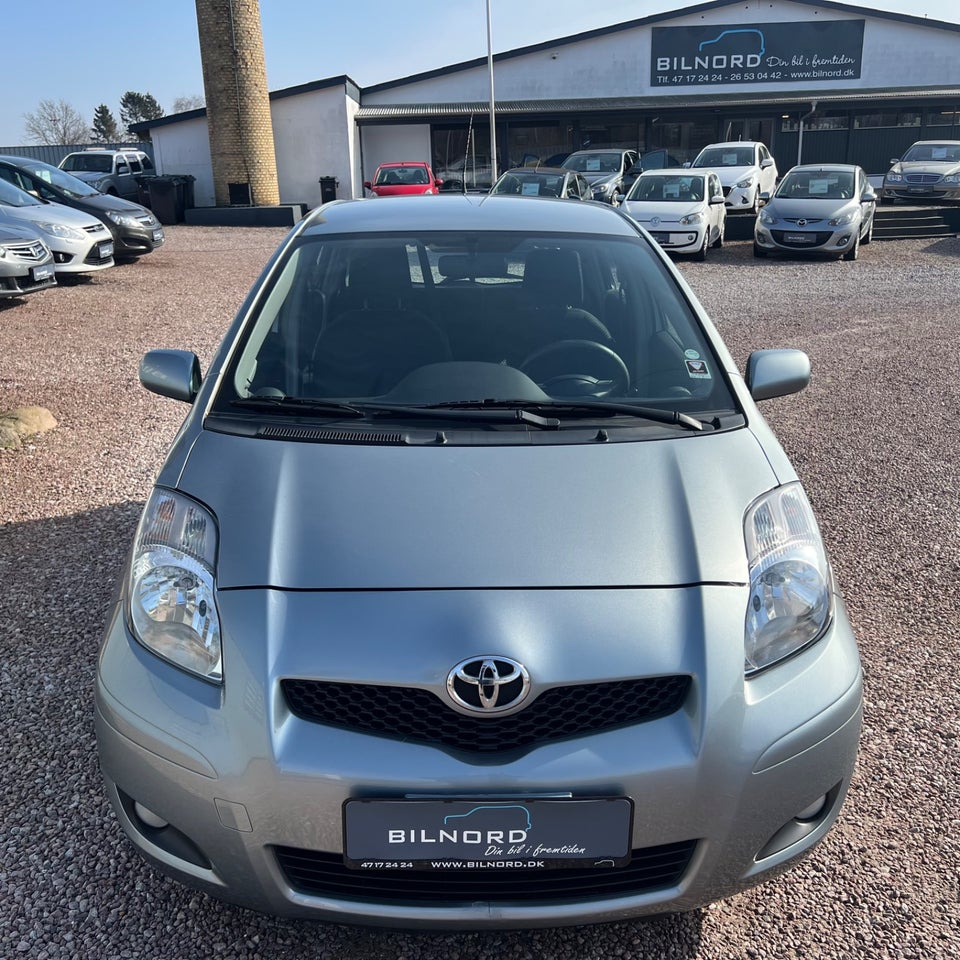 Toyota Yaris 1,3 TX 5d