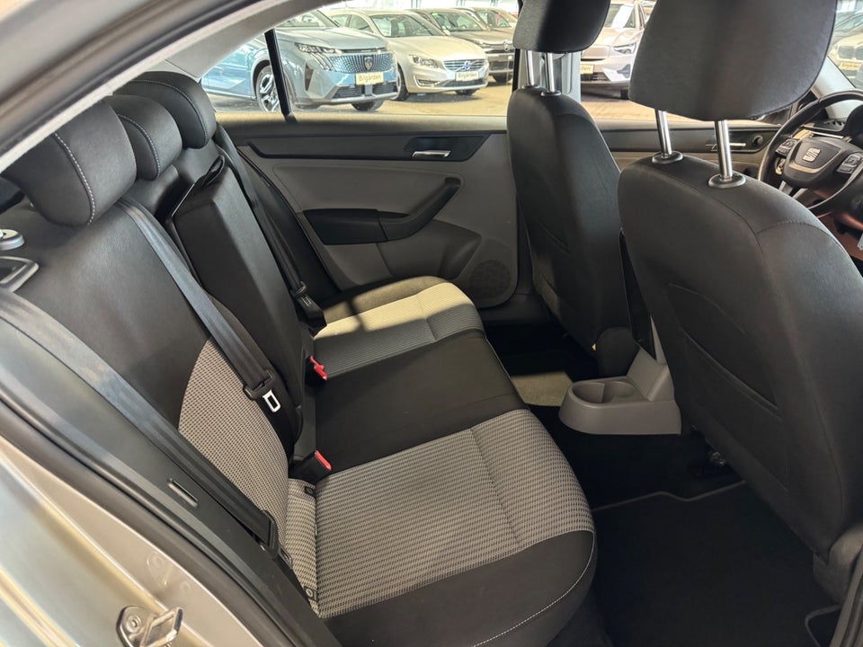 Seat Toledo 1,6 TDi 105 Style 5d