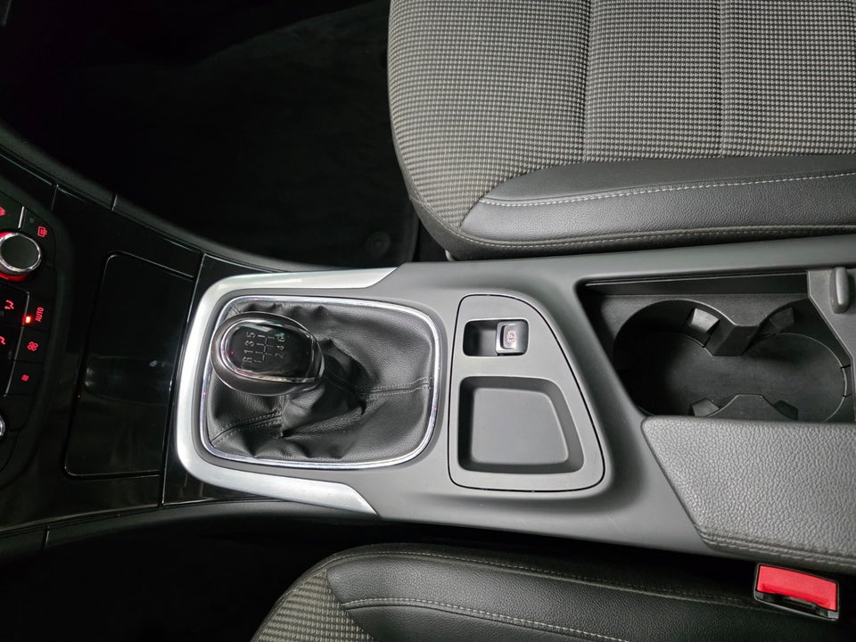 Opel Insignia 2,0 CDTi 160 Cosmo Sports Tourer eco 5d