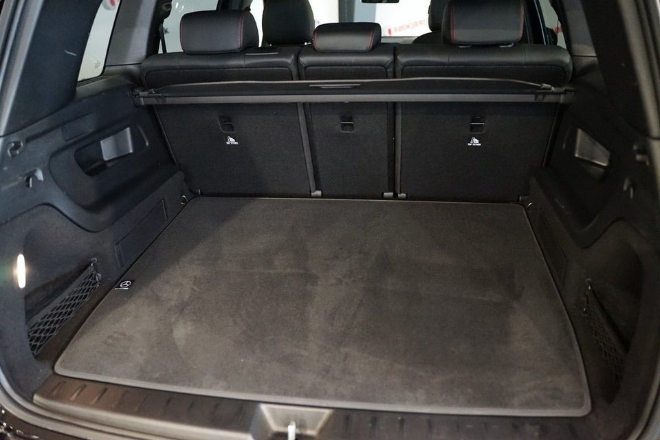 Mercedes EQB300 AMG Line 4Matic 5d