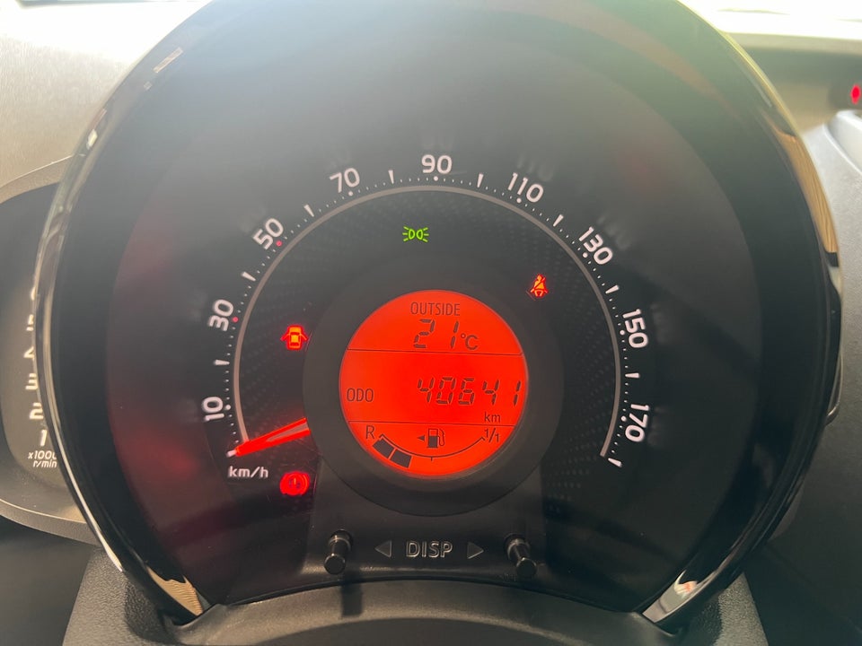 Toyota Aygo 1,0 VVT-i x-pression 5d