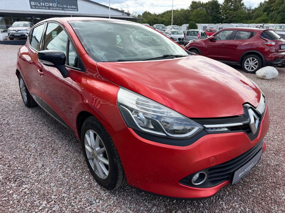 Renault Clio IV 0,9 TCe 90 Expression 5d