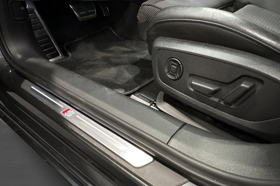 Audi A6 50 TFSi e Sport Prestige quattro S-tr. 4d