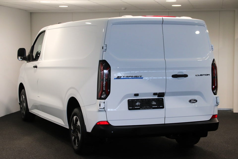 Ford E-Transit Custom 340L 64 Trend