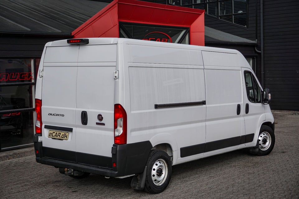 Fiat Ducato 35 2,2 MJT 160 Kassevogn L3H2 Pro+ aut.