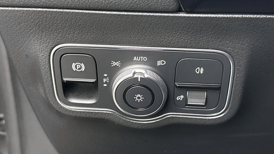 Mercedes EQA250 Progressive 5d