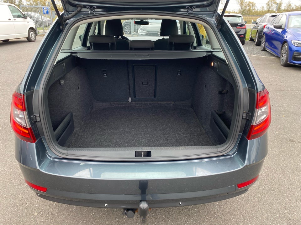 Skoda Octavia 1,8 TSi 180 Style Combi DSG 5d