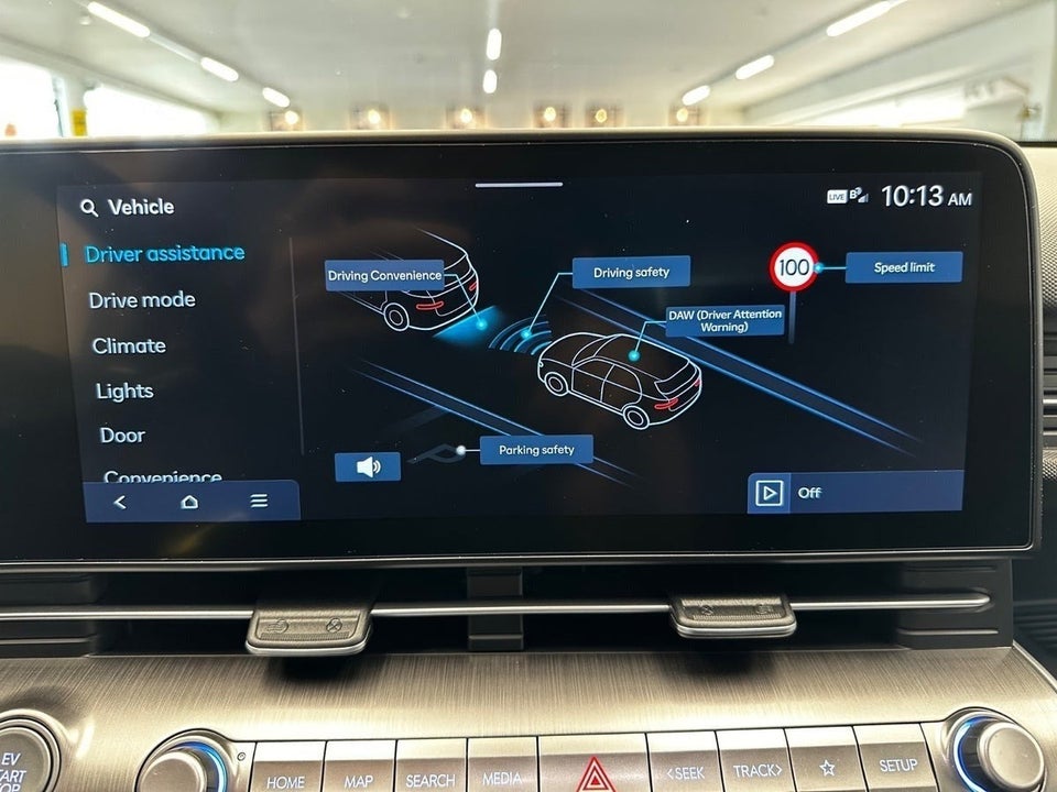 Hyundai Kona 65 EV Essential 5d