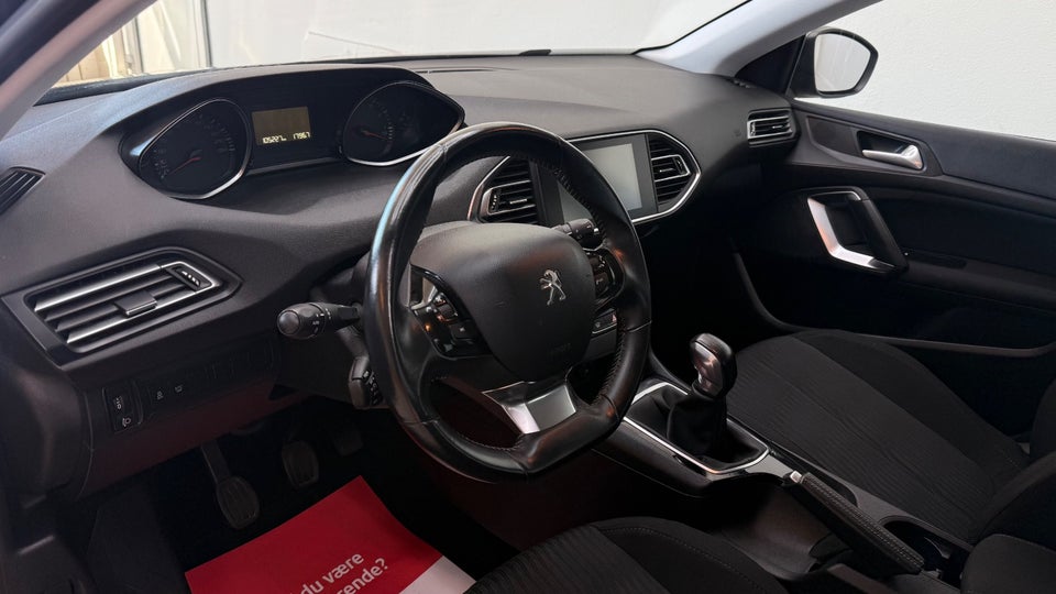 Peugeot 308 1,2 e-THP 130 Allure 5d