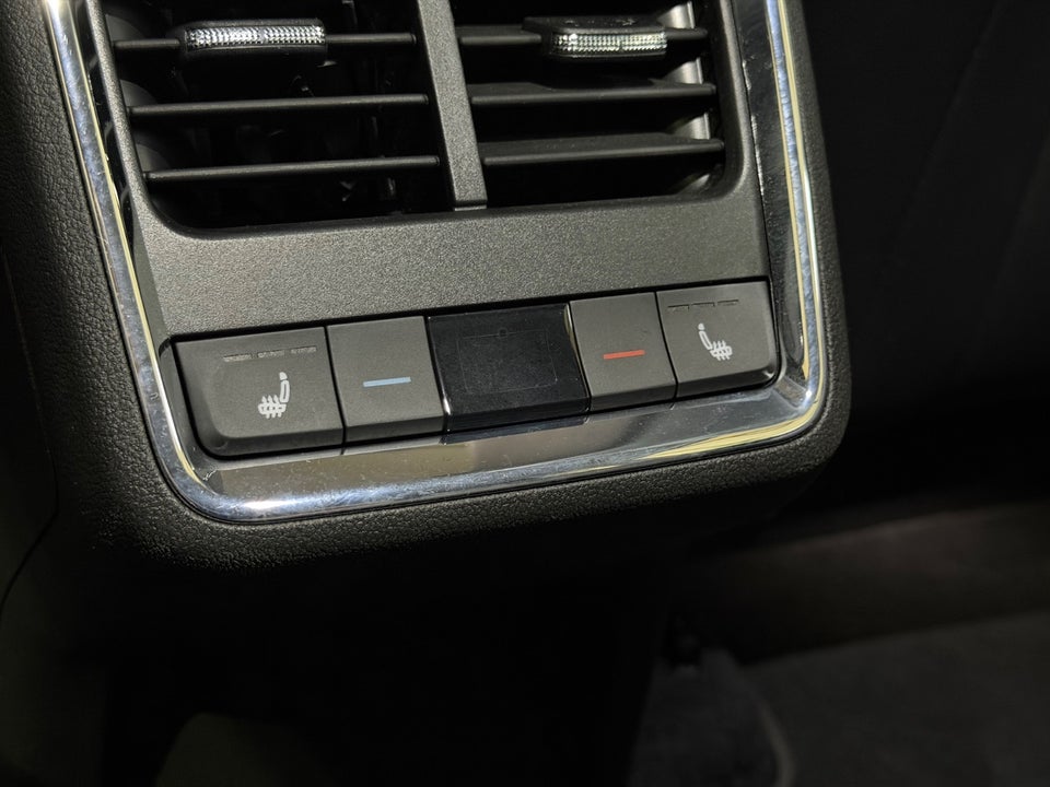 Skoda Enyaq 80 iV Plus Loft 5d