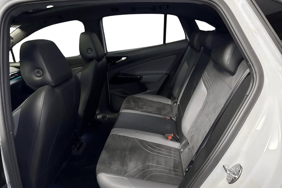 VW ID.5 77 Pro Performance 5d