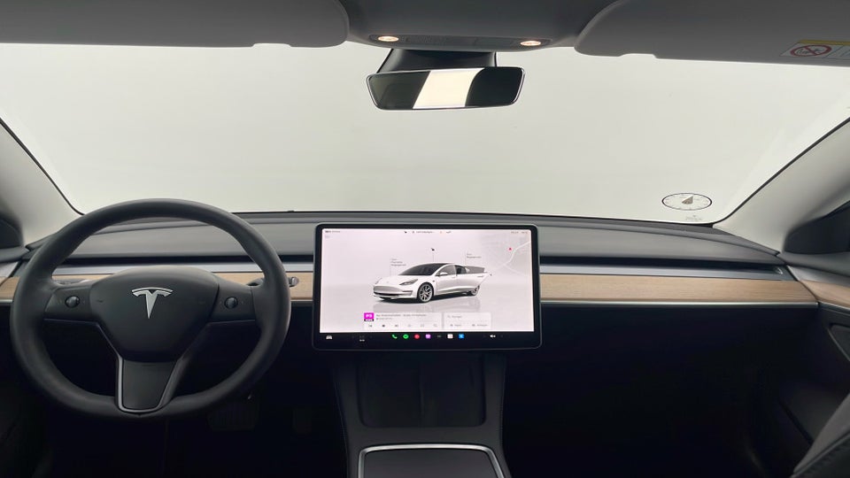 Tesla Model 3 RWD 4d
