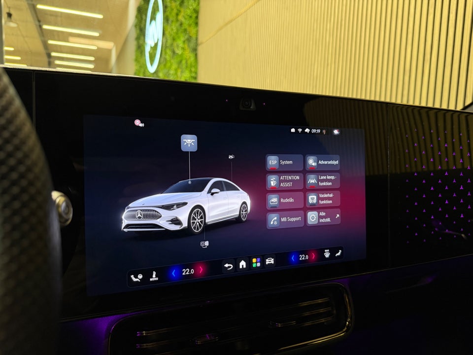 Mercedes CLA250+ electric AMG Line 4d