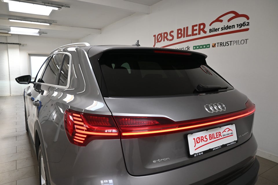 Audi e-tron 55 Prestige quattro 5d
