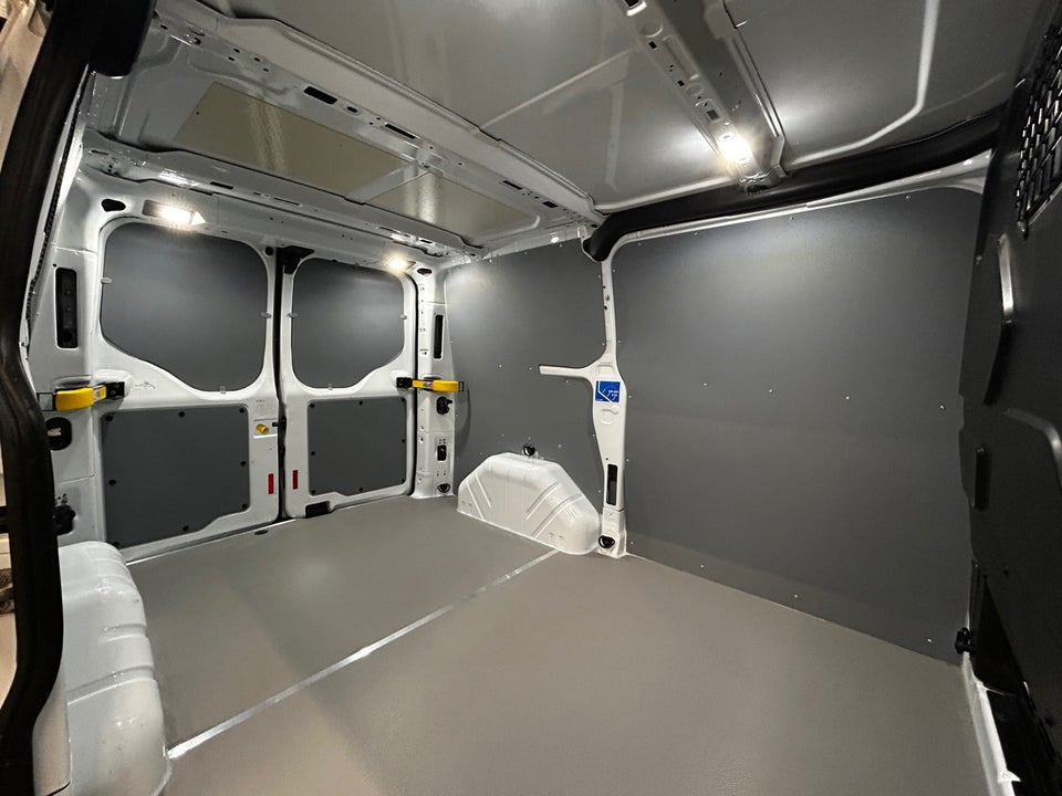 Ford Transit Custom 300L 2,0 TDCi 130 Trend