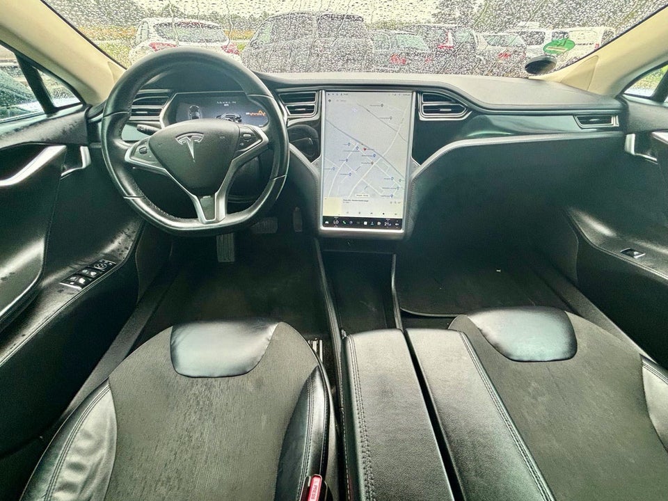 Tesla Model S 85 5d