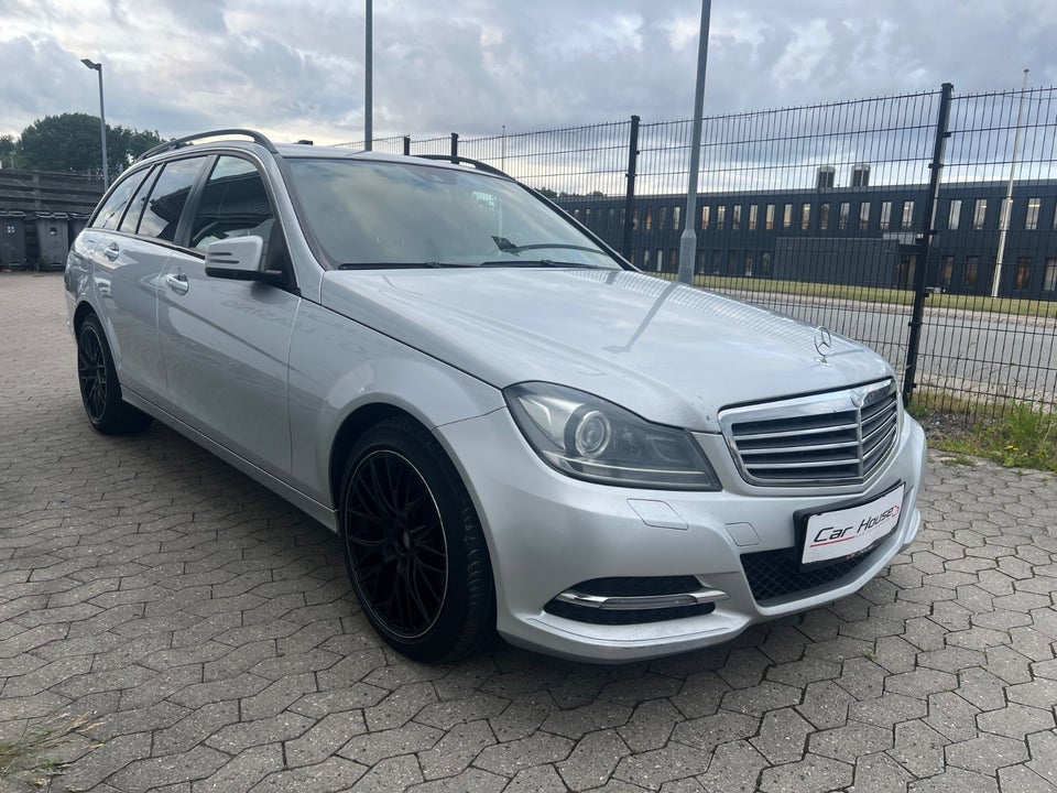 Mercedes C200 2,2 CDi Avantgarde stc. aut. BE 5d
