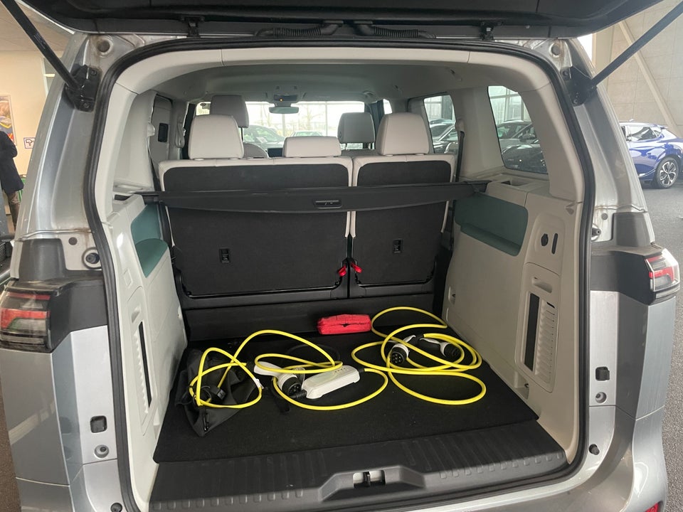 VW ID.Buzz 77 Pro Design SWB 5d