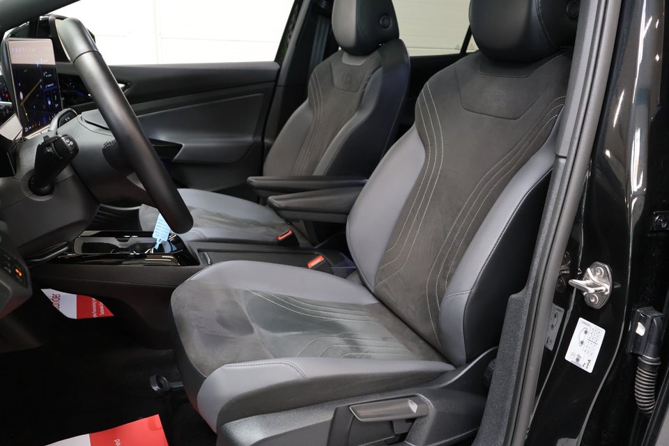 VW ID.4 77 Pro 5d