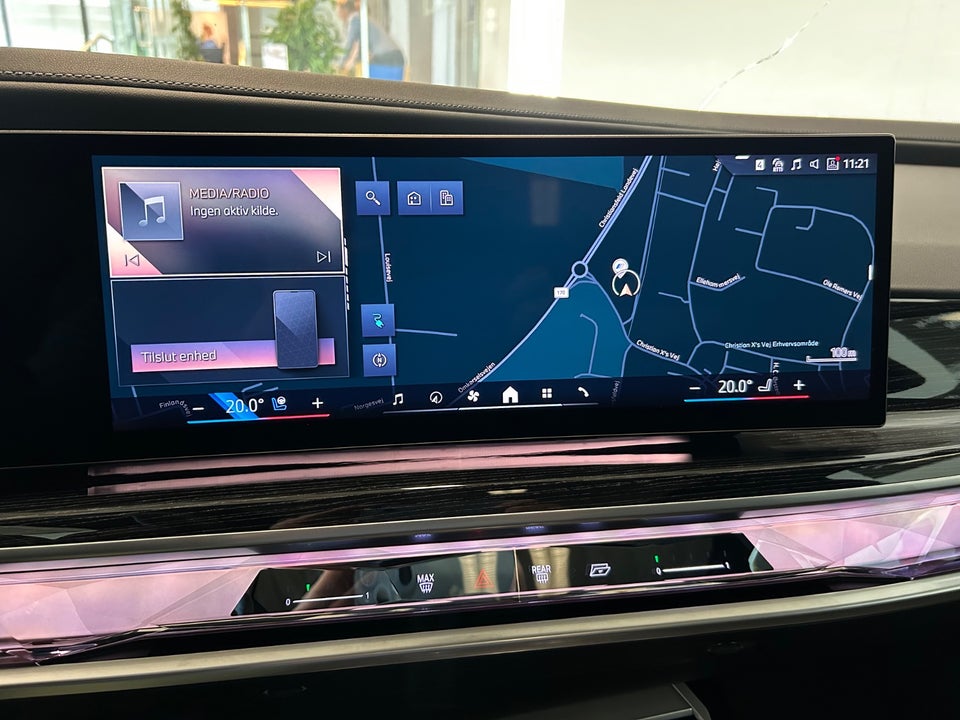 BMW i7 xDrive60 M-Sport 4d