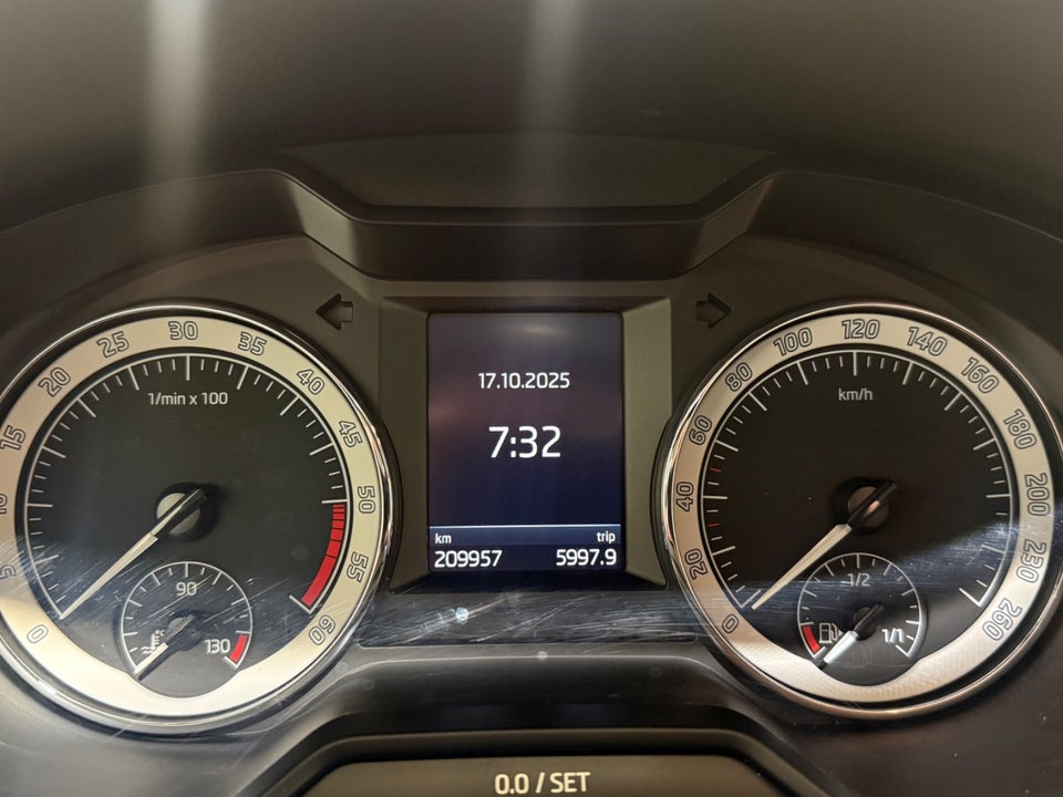 Skoda Octavia 1,6 TDi 115 Style Combi DSG 5d