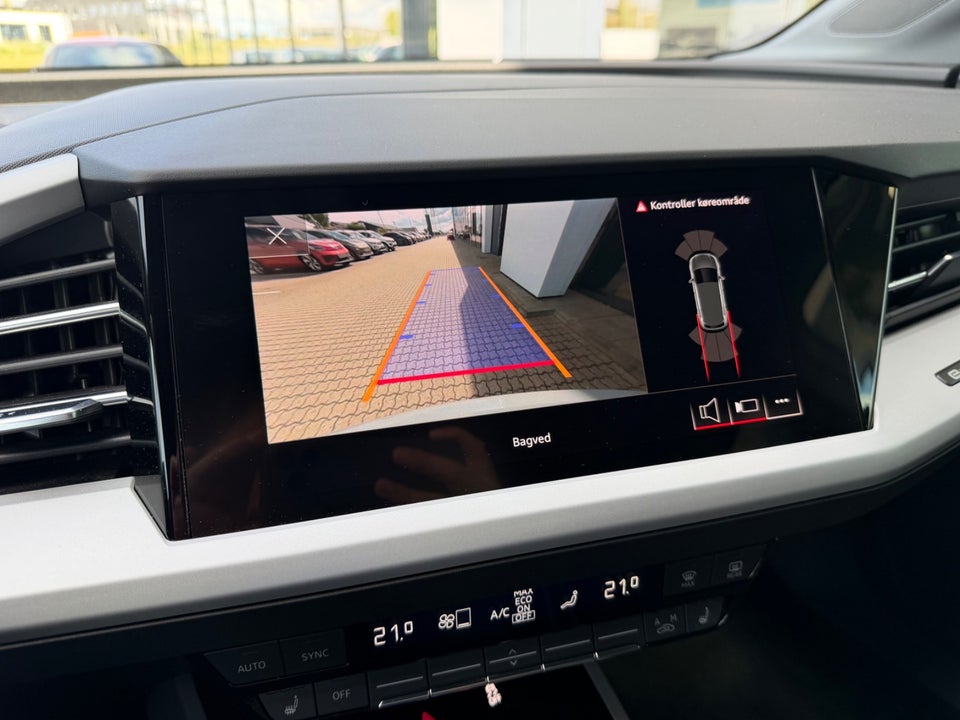 Audi Q4 e-tron 40 Advanced 5d