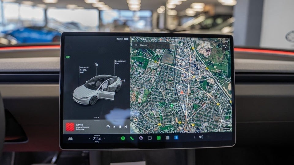 Tesla Model 3 RWD 4d