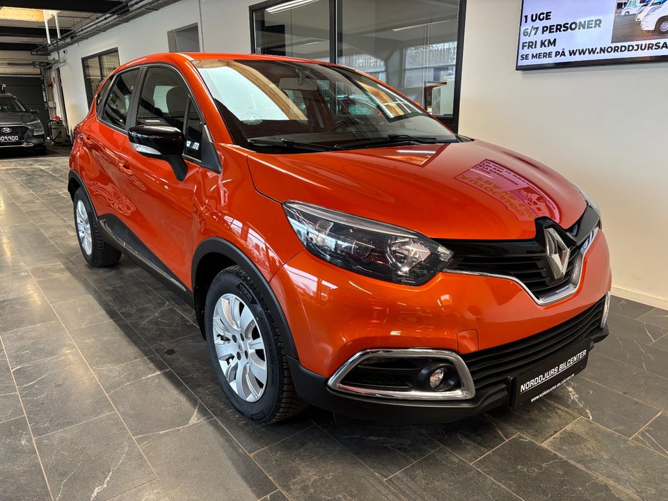 Renault Captur 0,9 TCe 90 Expression 5d