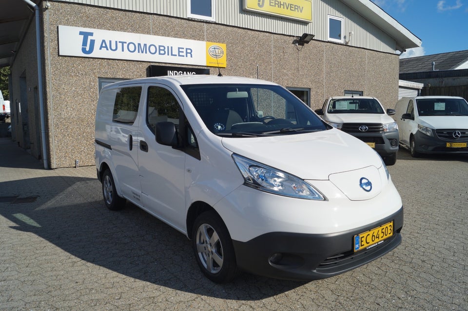 Nissan e-NV200 Comfort+ Van 5d