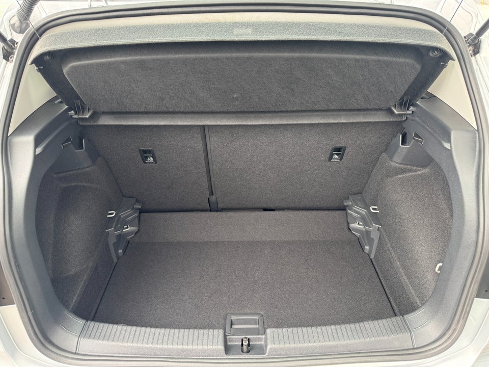 VW T-Cross 1,0 TSi 110 Life DSG 5d