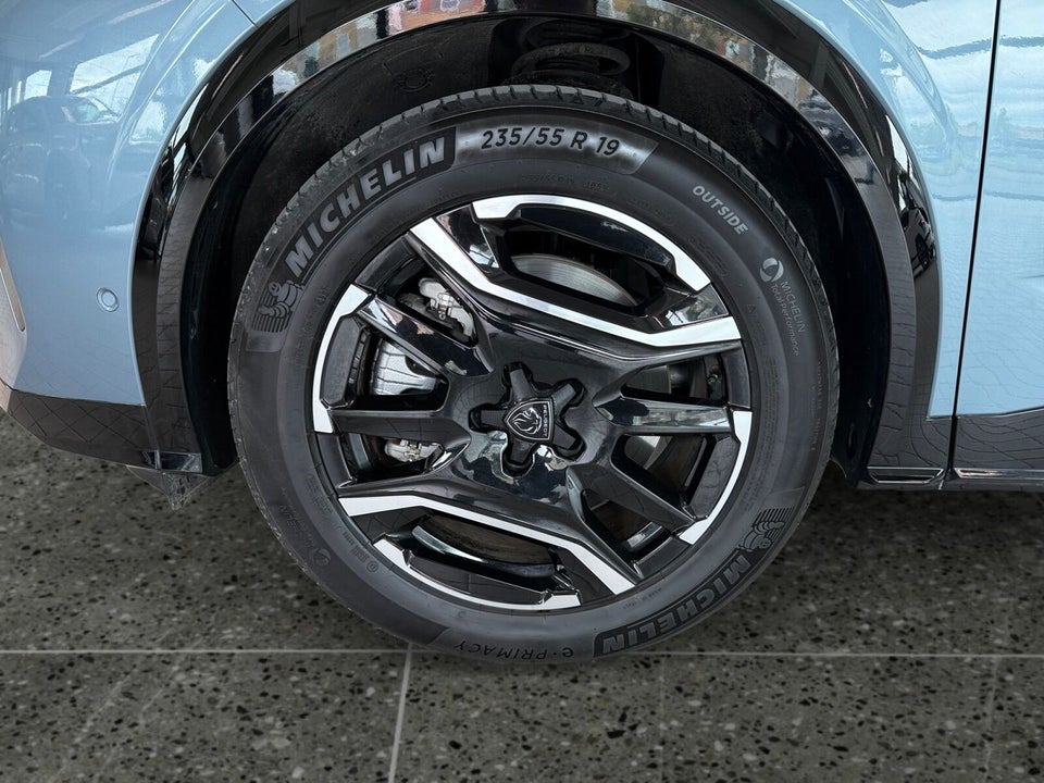 Peugeot e-5008 77 GT 7prs 5d