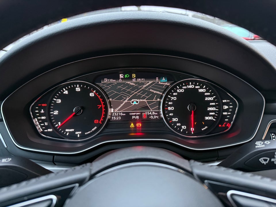 Audi A4 40 TFSi Advanced Prestige Tour plus S-tr. 4d