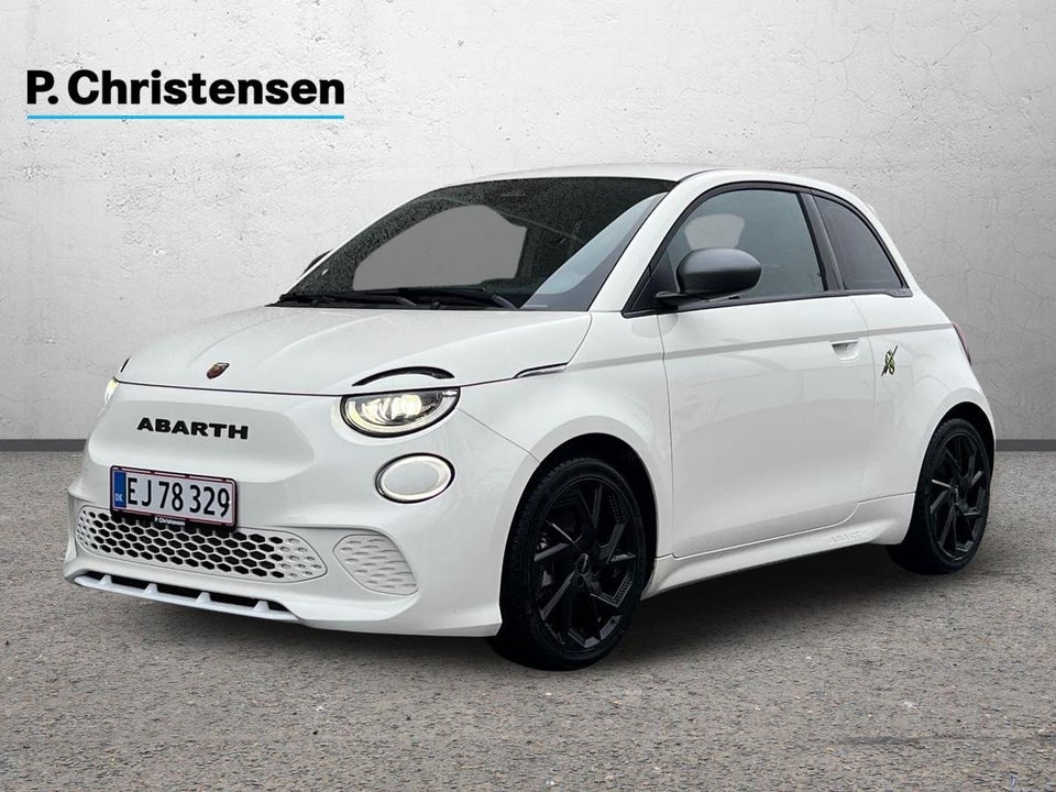 Abarth 500e 3d