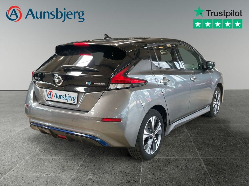 Nissan Leaf 40 Acenta 5d