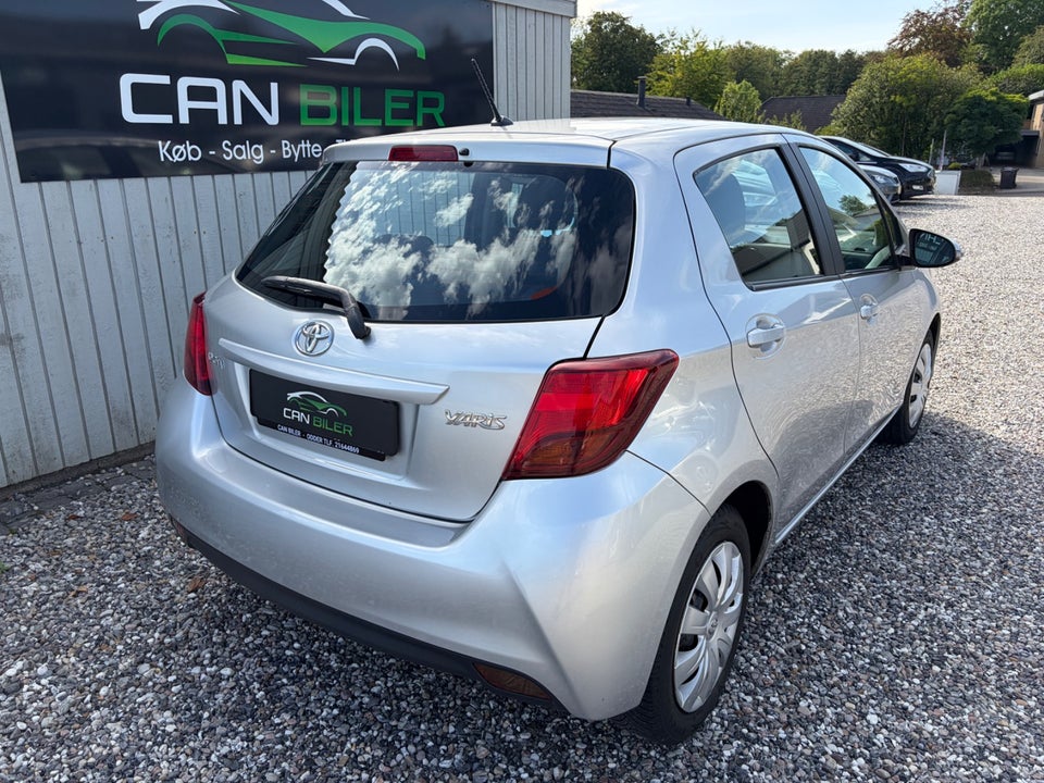 Toyota Yaris 1,0 VVT-i T2 Touch 5d