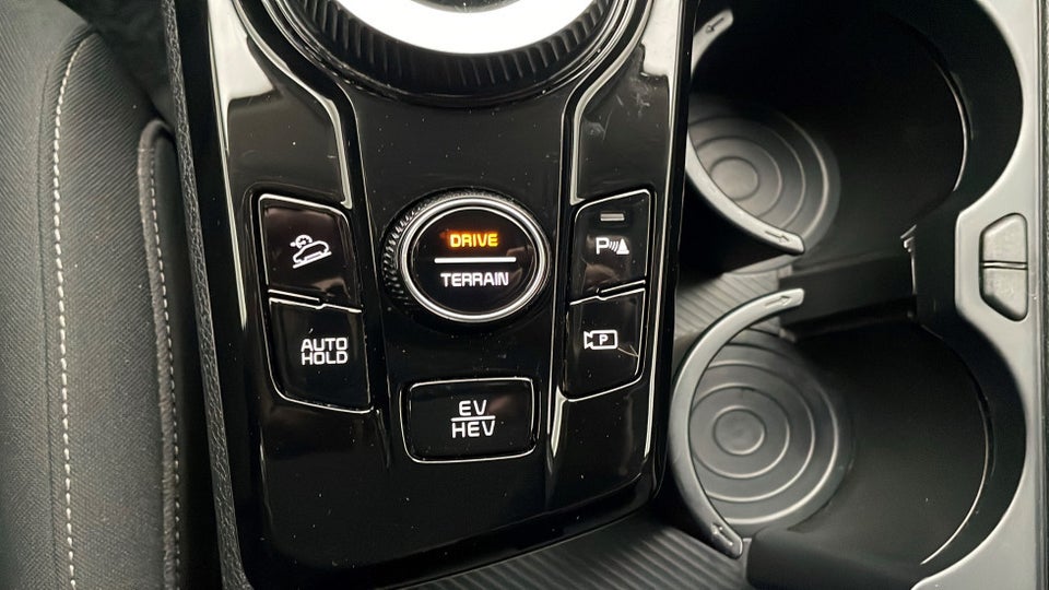 Kia Sportage 1,6 PHEV Prestige aut. 4WD 5d