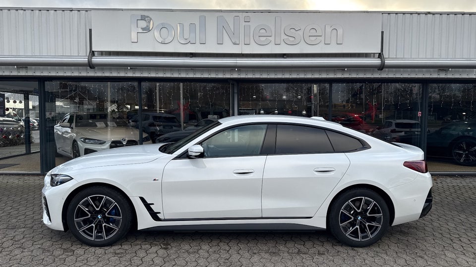 BMW i4 xDrive40 Fully Charged M-Sport 5d